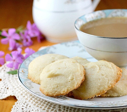 Whipped Shortbread Drop Cookies Bunny's Warm Oven
