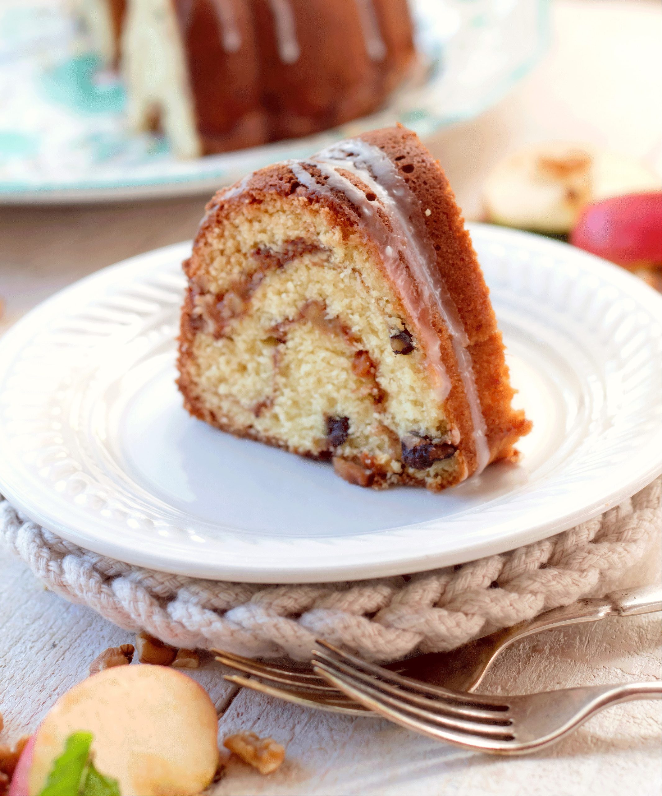Old Fashioned Sour cream cake with apple nut filling