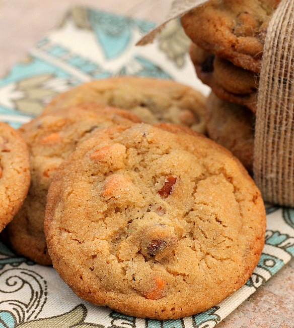 Sweet and Salty Butter Pecan Cookies