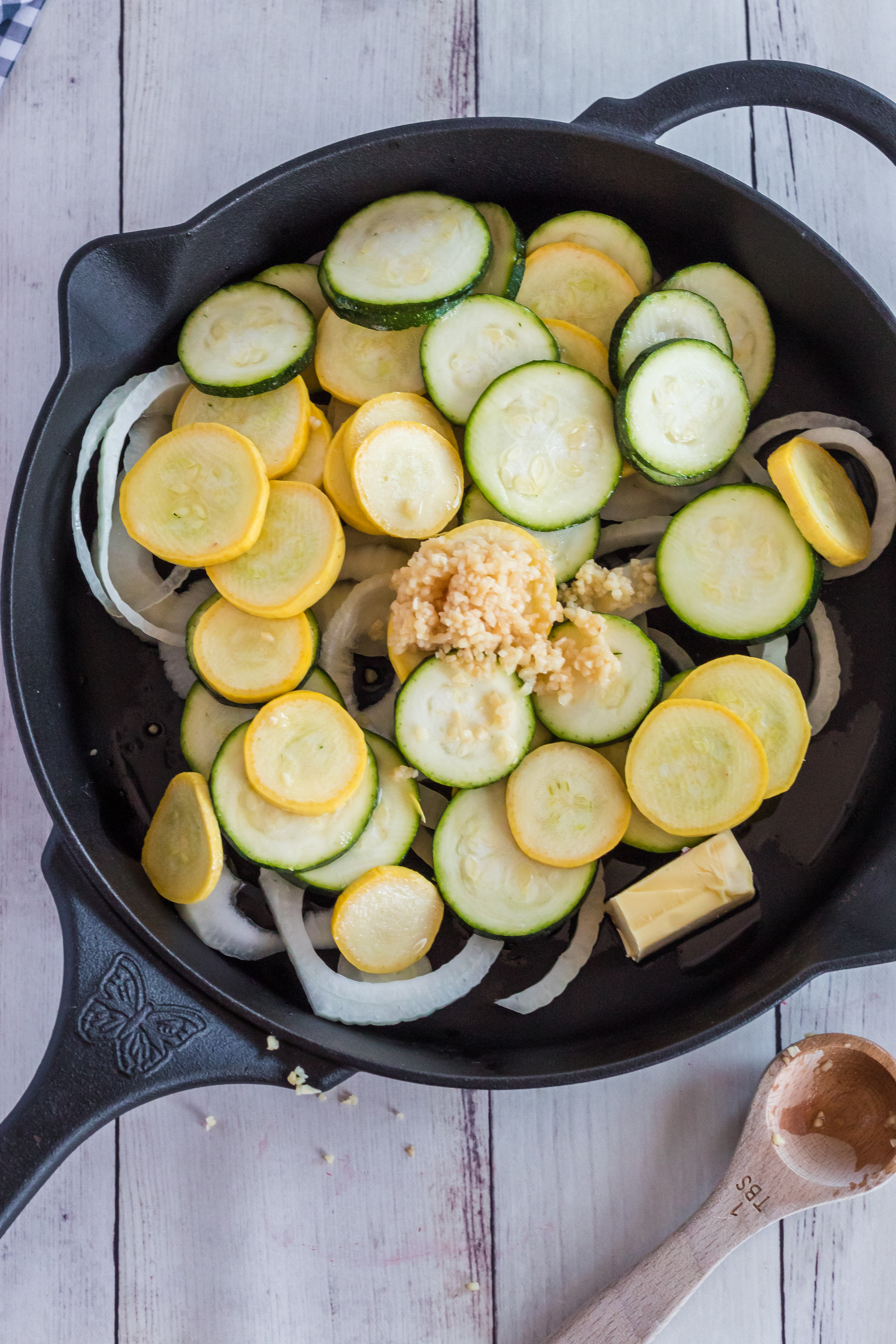Zucchini with Onion and Garlic