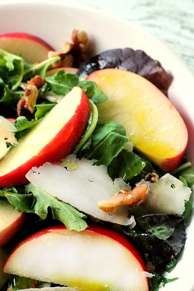 Apple Salad with Lemon Vinaigrette