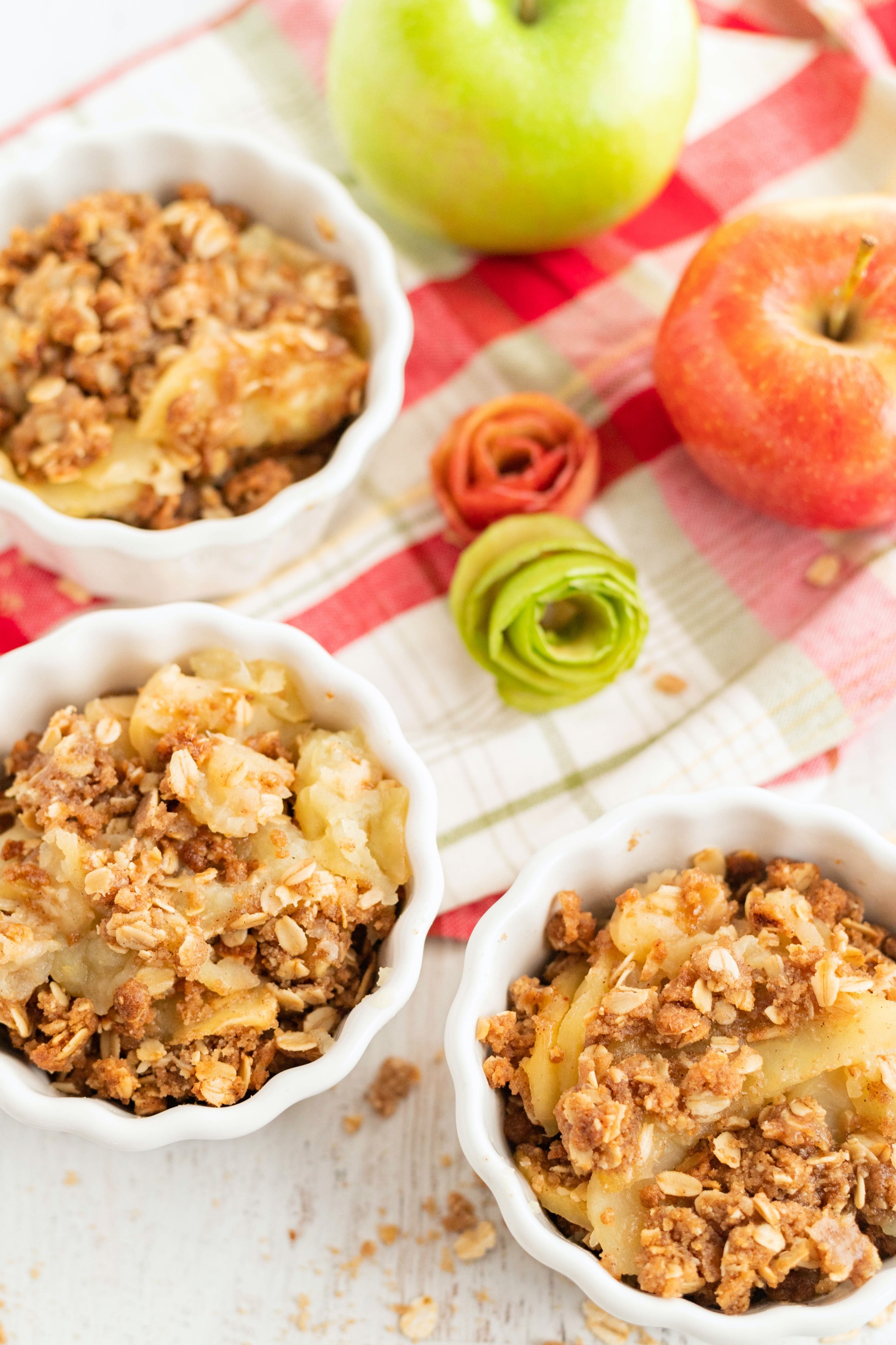 Old Fashioned Apple Crisp - Bunny's Warm Oven