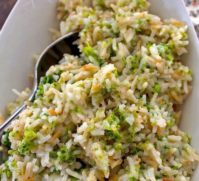 Cheesy Broccoli Rice