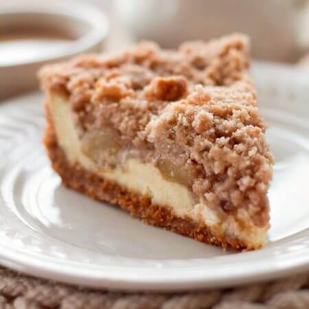 Snickerdoodle Cream Cheese Apple Pie