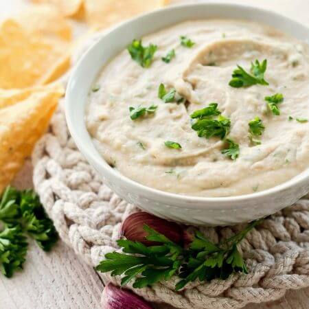 Garlic White Bean Hummus