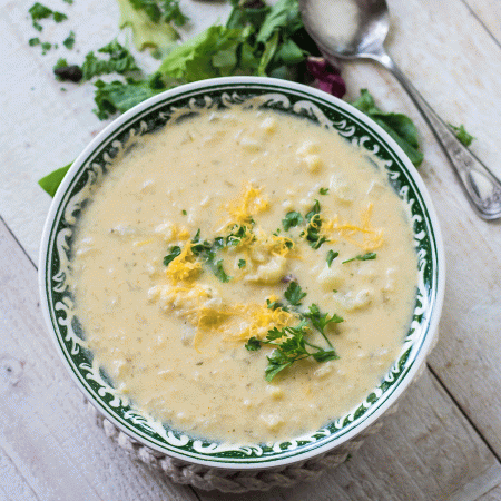 Cheesy Cauliflower Soup
