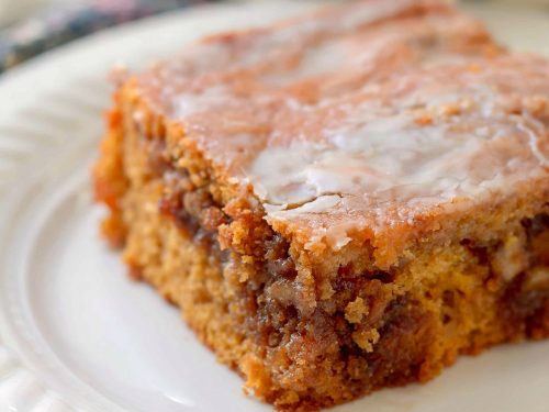 Pistachio Honey Carrot Cake | Recipe | Honey carrots, Food processor  recipes, Cake servings
