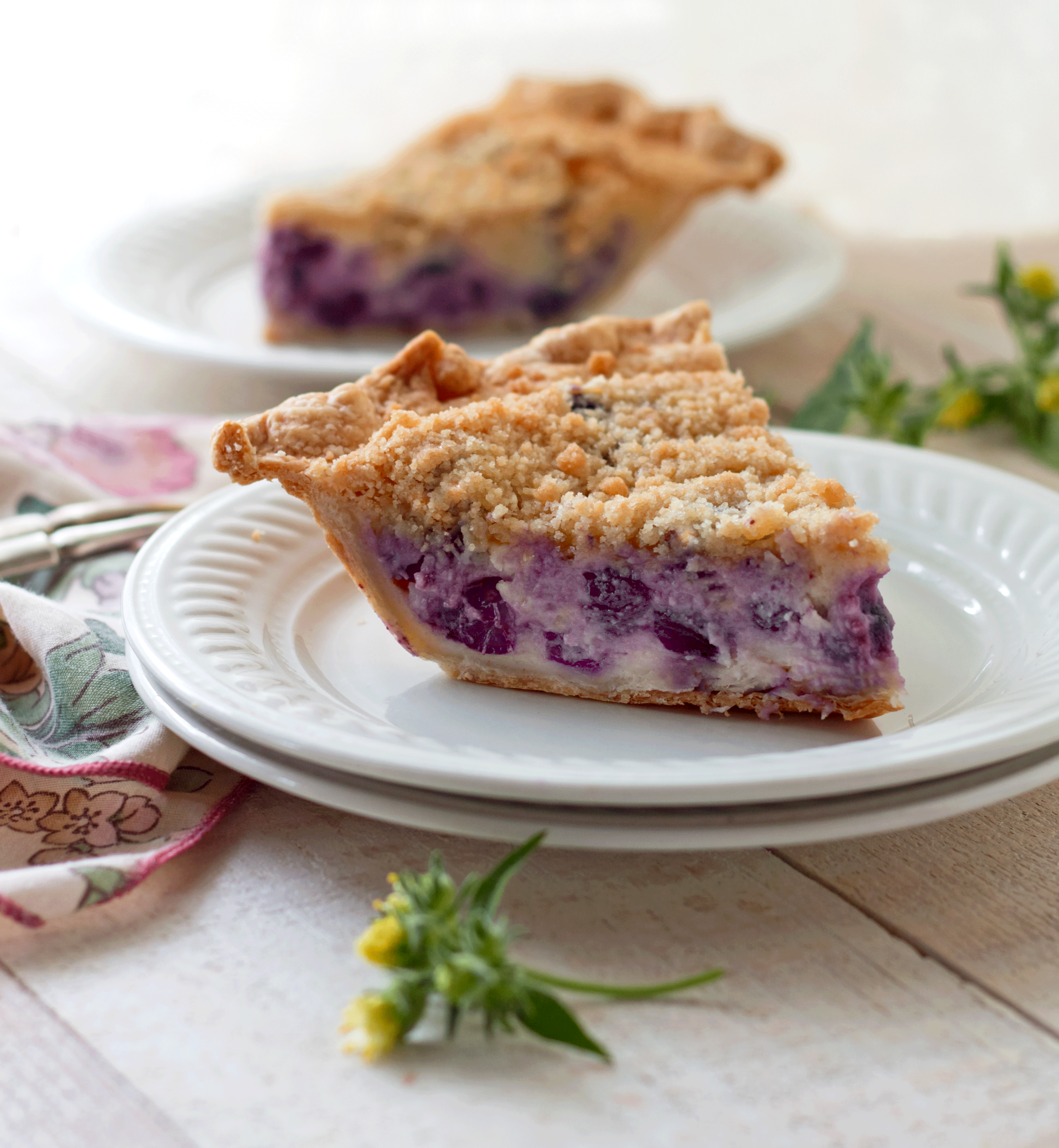 creamy blueberry pie