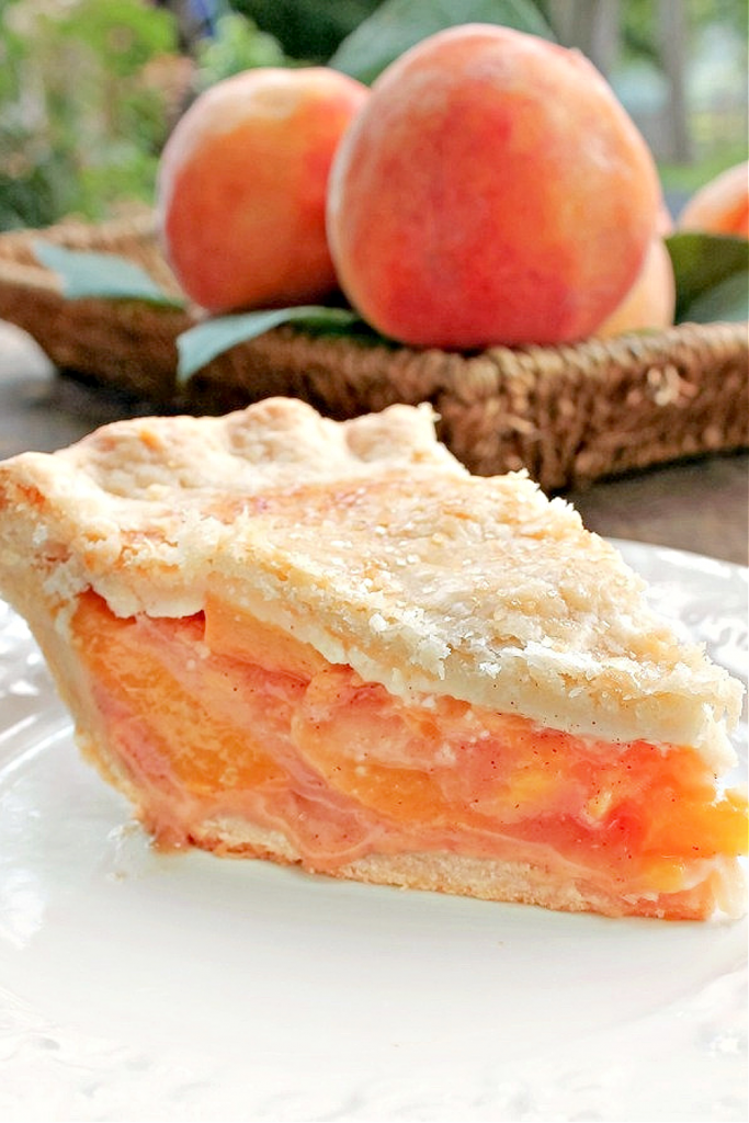 The Perfect Peach Pie - Bunny's Warm Oven